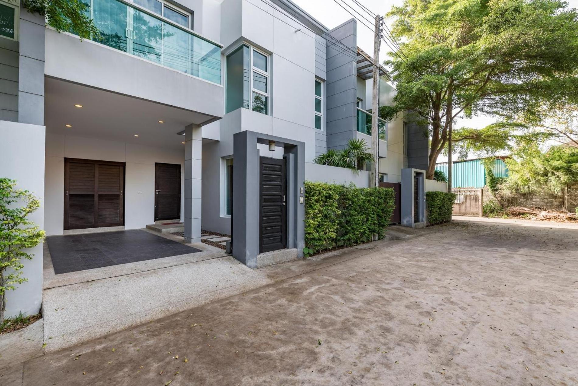 Trixie House 3 Vila Rawai Exterior foto